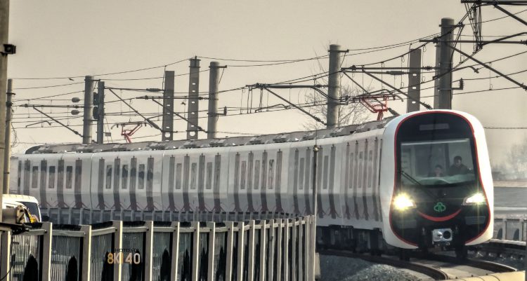 रोमाञ्चकारी रेलयात्रामा