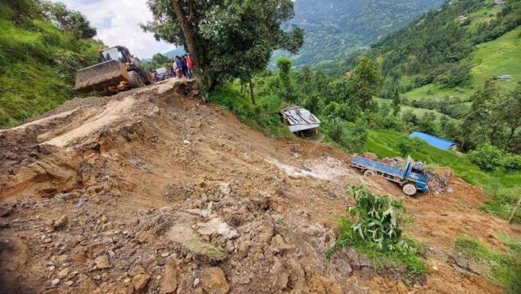 जोतोडले उत्तरी नाका प्रवेश गर्न खोज्दा