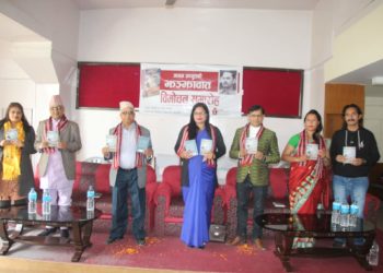 झञ्झावात सार्वजनिक