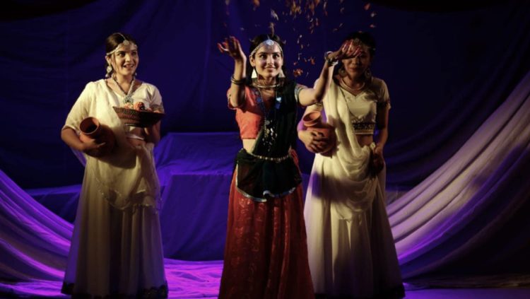 बहुभाषिक नाट्य उत्सव