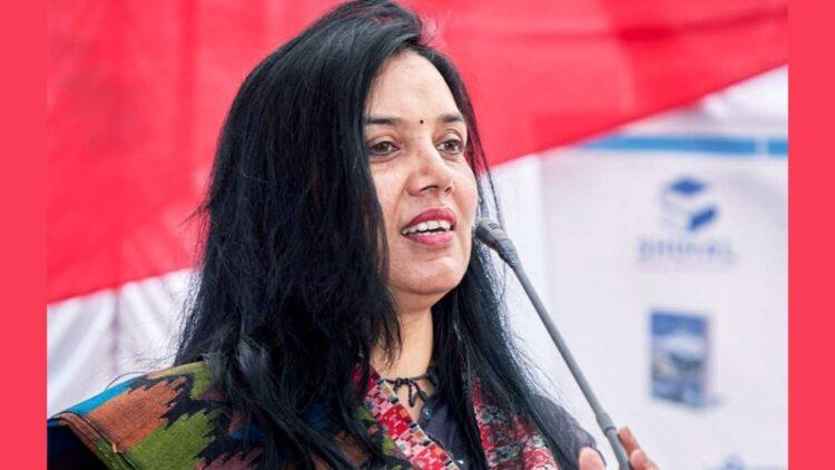 मानवीय मूल्यको खोजी गर्ने सबै लेखकहरू मन पर्छ : डा. गीता त्रिपाठी