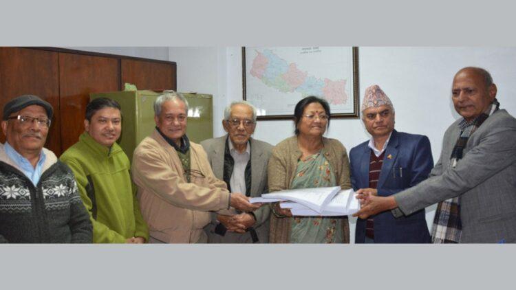 ‘प्रज्ञा नेपाल भाषा-नेपाली-अंग्रेजी शब्दकोश’