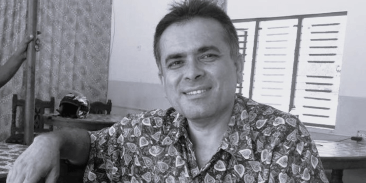 साहित्यकार तथा पत्रकार पेशल आचार्यको निधन