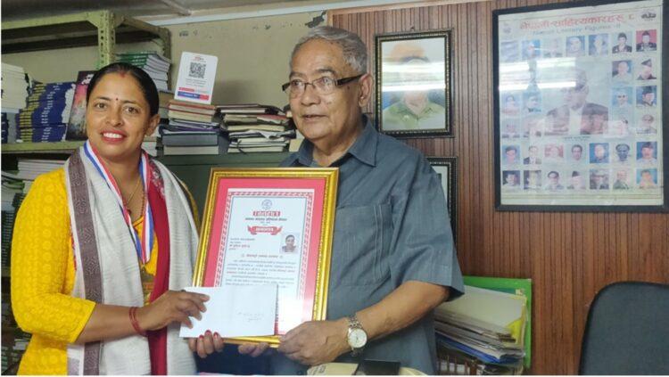 केवलपुरे–जनमत सम्मानबाट सुमित्रा सुमी सम्मानित