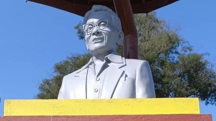 बुटवलमा कृष्णप्रसाद दुवालको प्रतिमा स्थापना गर्न जाँदा……..