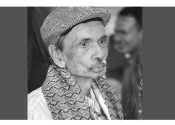 विलाए संगीतका ‘भक्त’