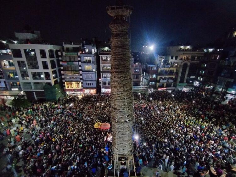 रातो मत्स्येन्द्रनाथको रथारोहण