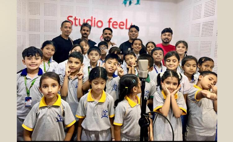 कान्जिरोवा स्कुलका २२ जना बालबालिकाले गाए फिल्म ‘सारंग’को गीत